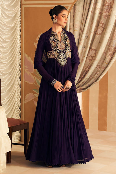Diwali Season Glow-Up: Statement Styles to Light Up Your Festivals