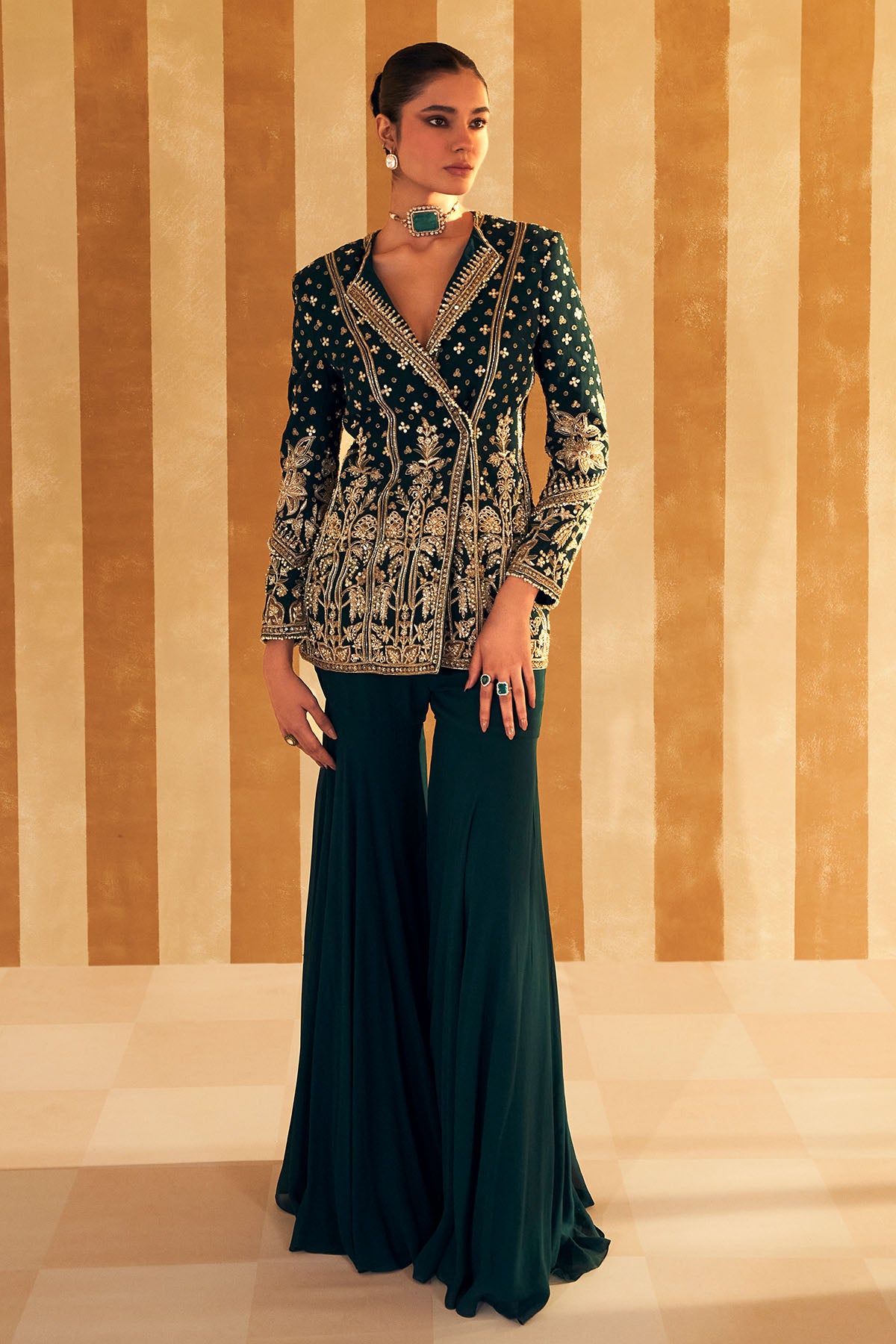 what to wear in winter wedding india