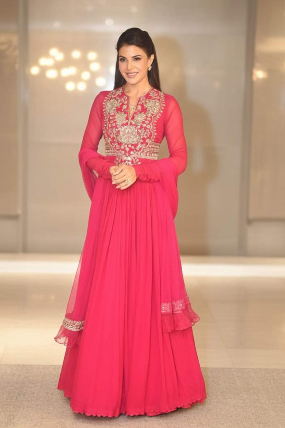 Jacqueline Fernandez In Dilbar Anarkali Set