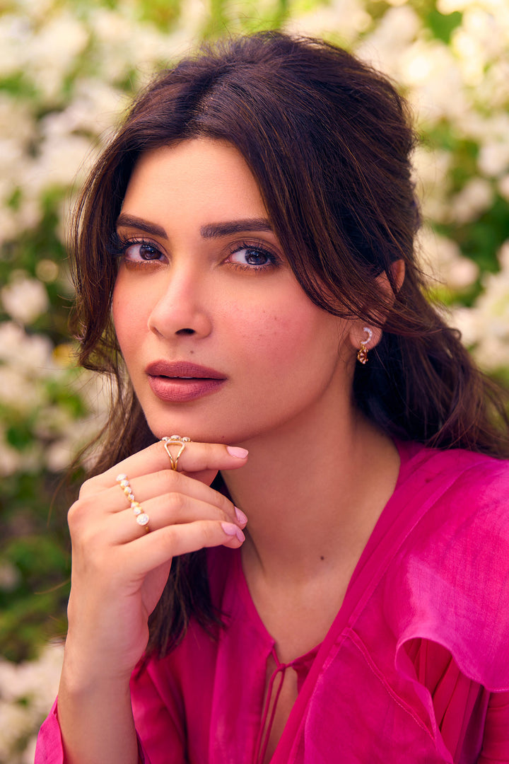 Diana Penty in Garnet Saree Set