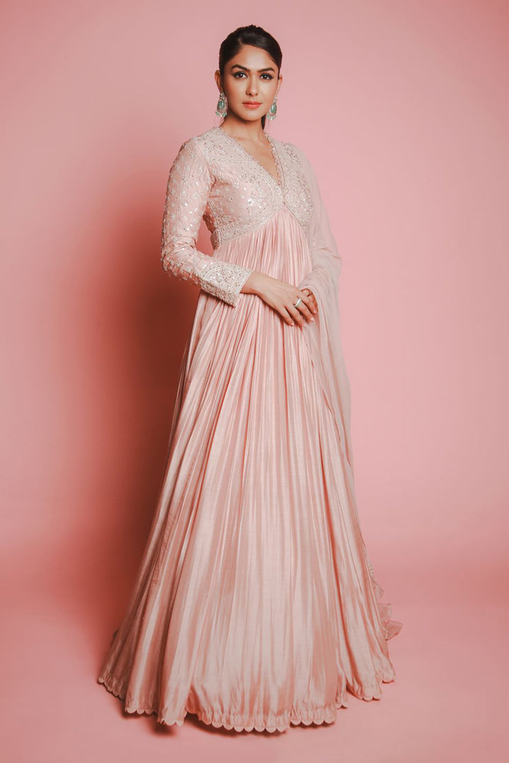 MRUNAL THAKUR IN SWAY ANARKALI SET