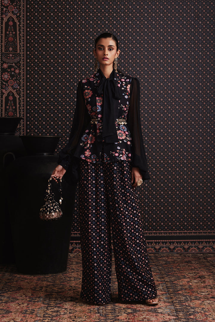 Boheme Cape Set