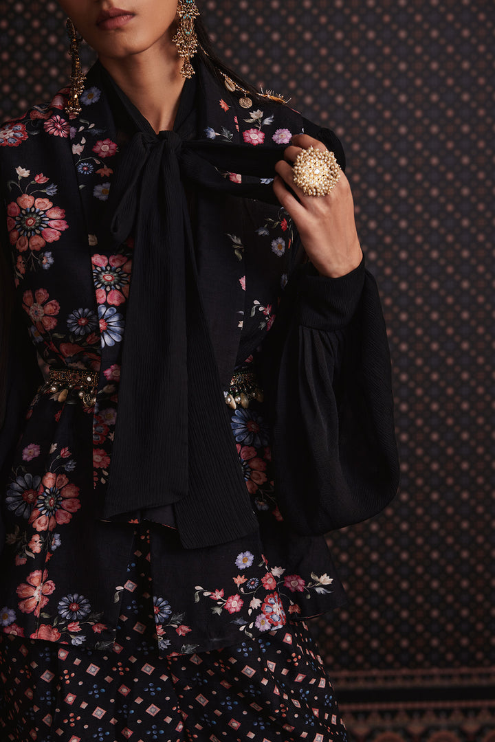 Boheme Cape Set