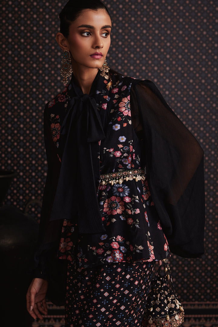 Boheme Cape Set