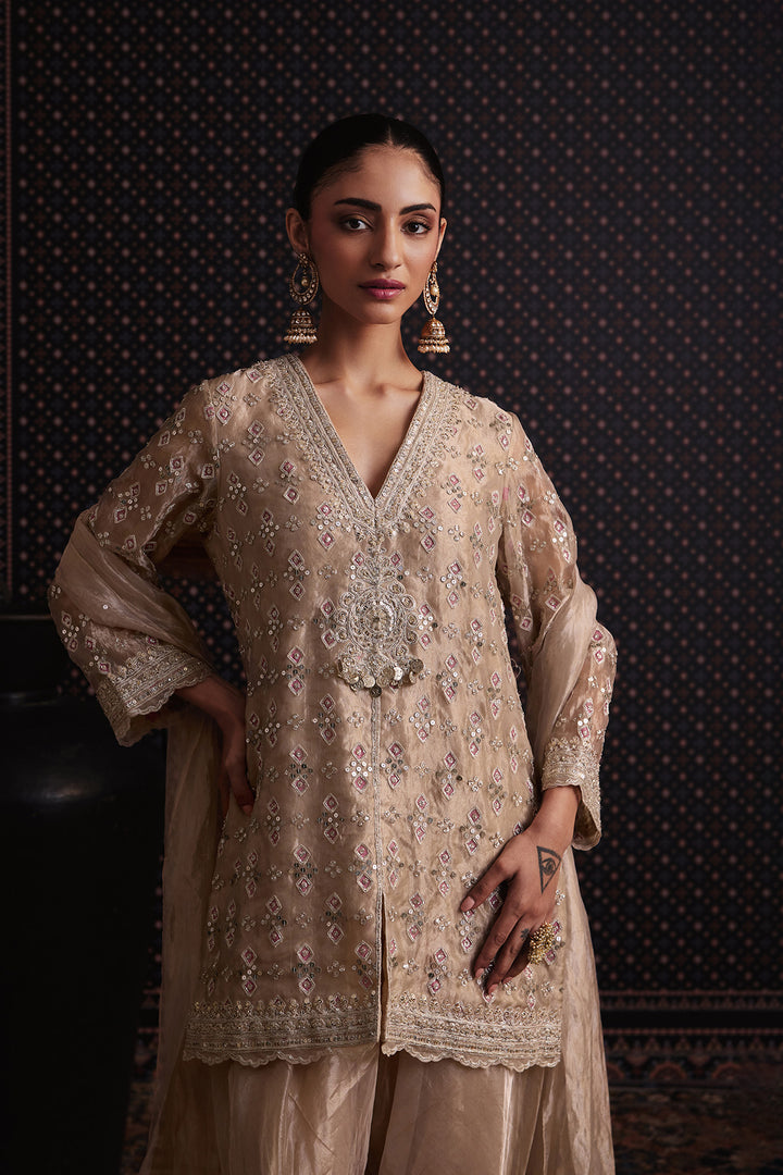 Delphi Kurta Set