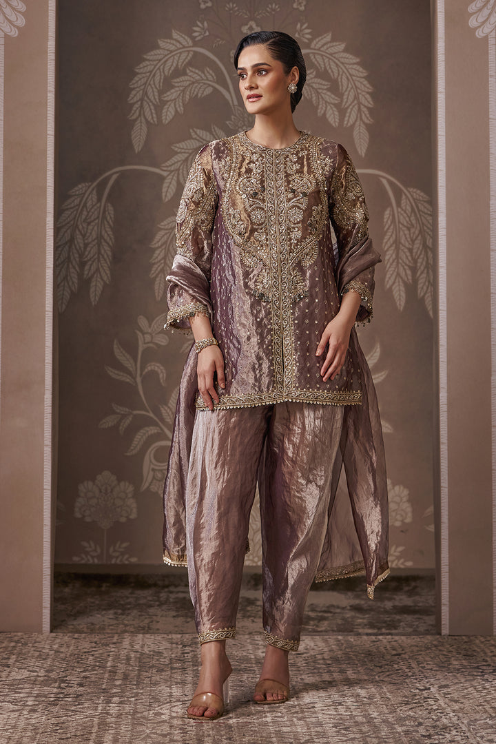 The Nostalgic Kurta Set