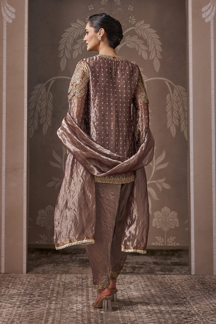 The Nostalgic Kurta Set