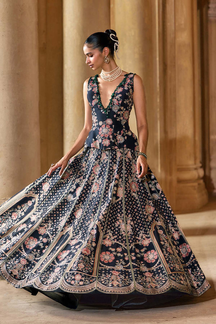 Dastaan LEHENGA SET