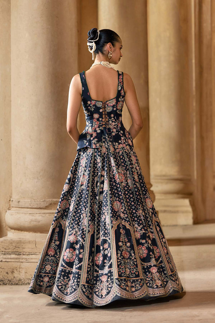 Dastaan LEHENGA SET