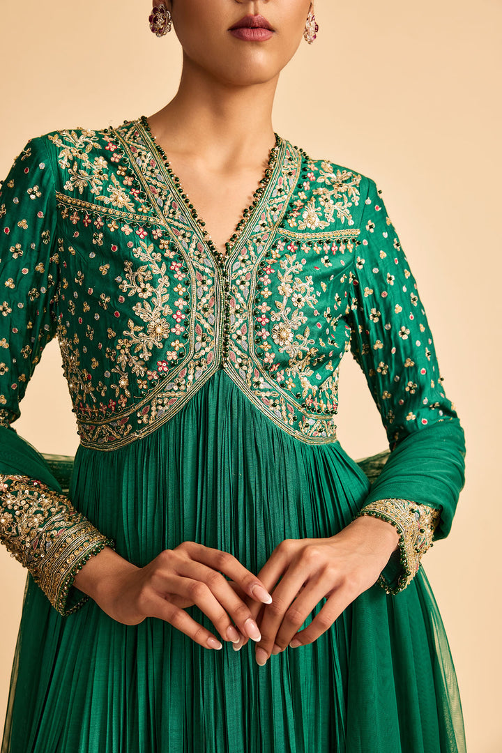 Fanon Anarkali set