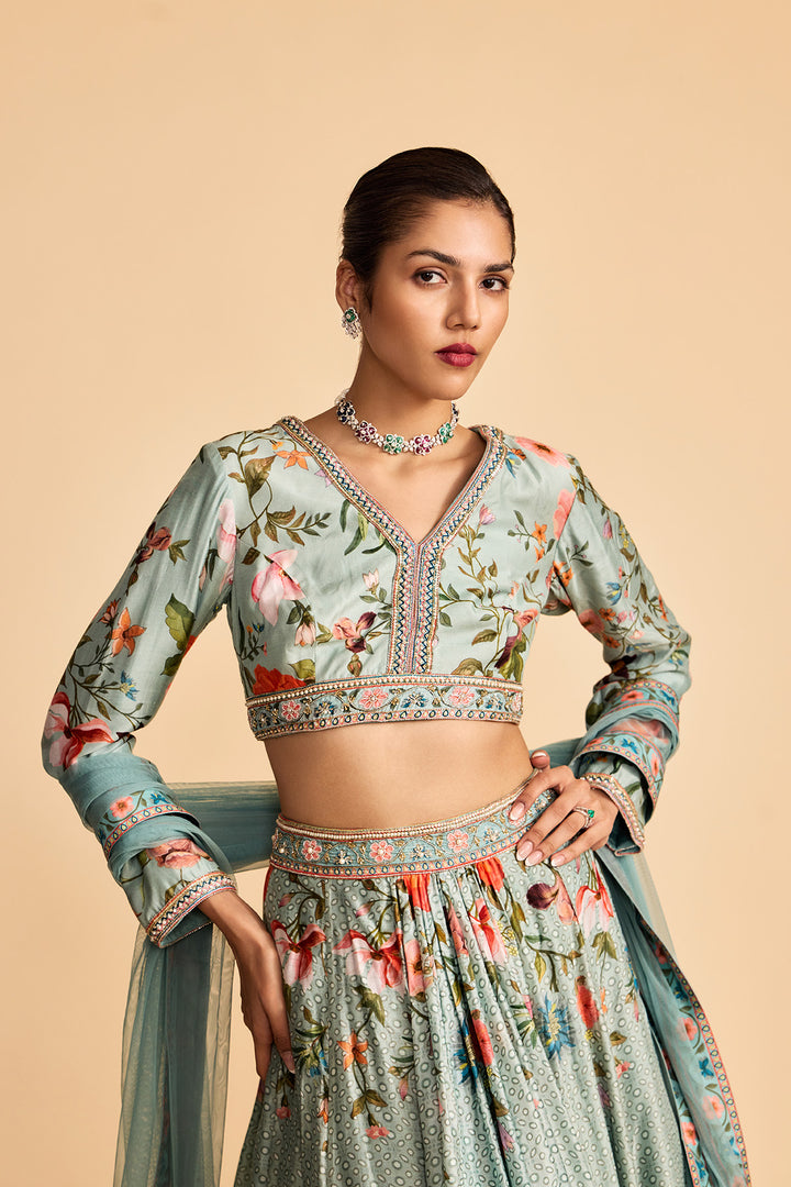 Mehka LEHENGA SET