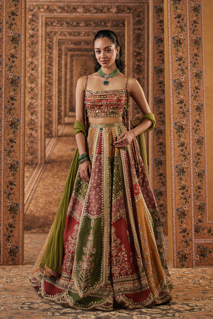 Jhoom LEHENGA SET