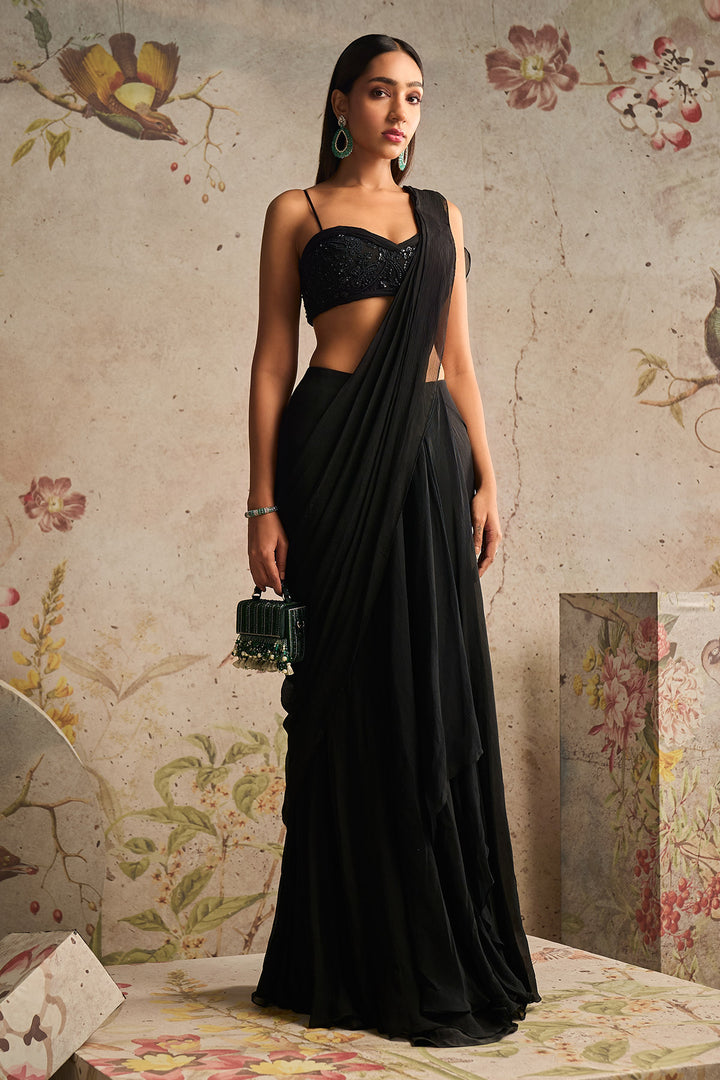 Ridhi-Mehra-Black net embroidered Saree