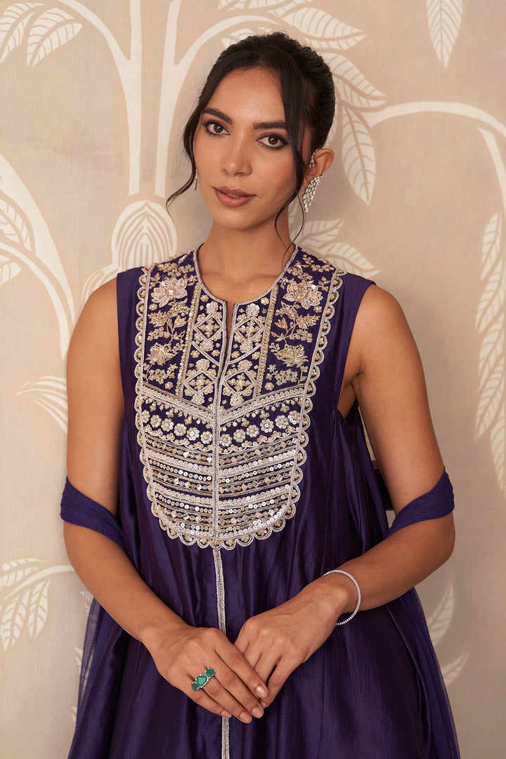 Khayaal Kurta Salwar Set-RTS