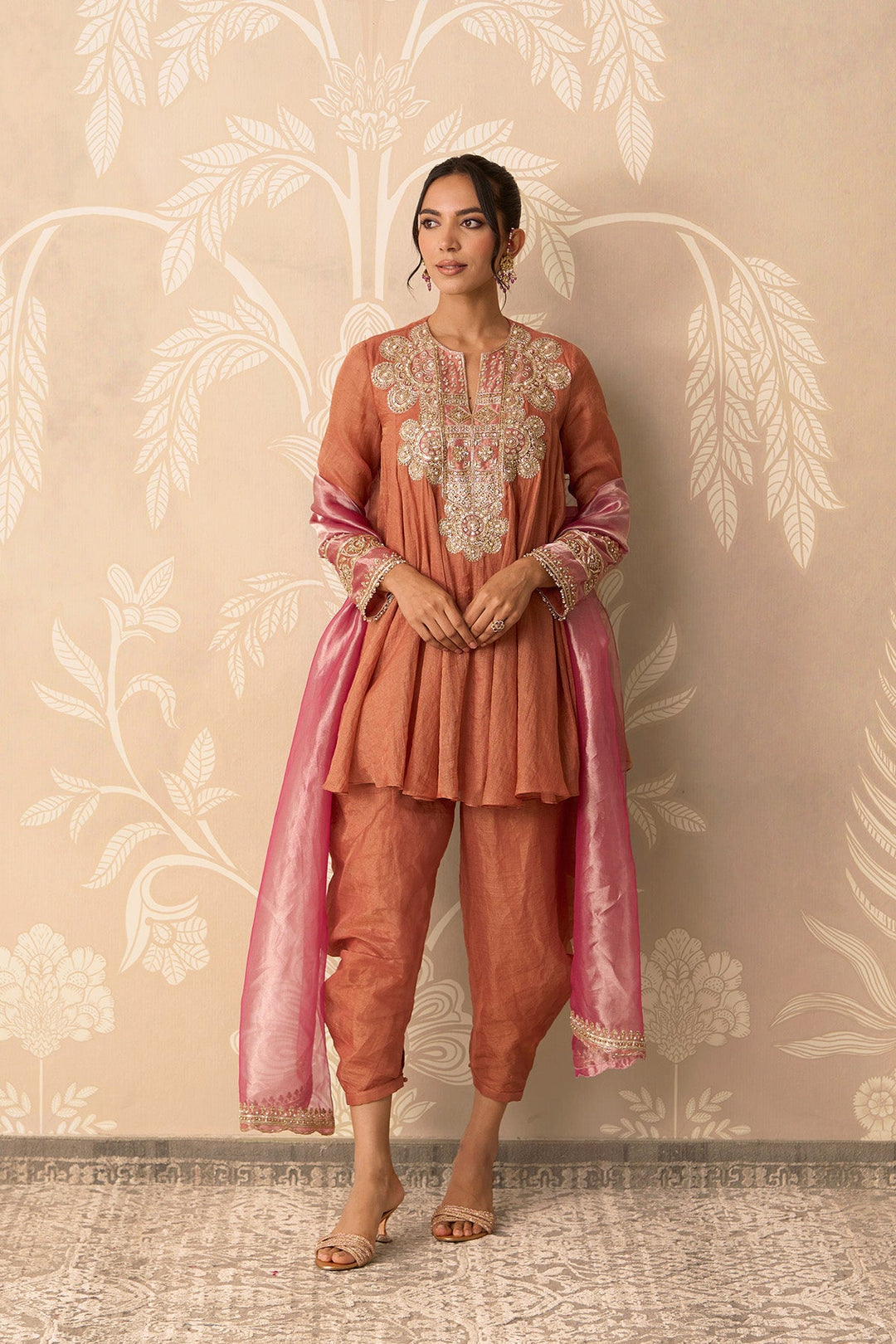 Shiddat-RTS
Kurta Salwar Set-RTS
