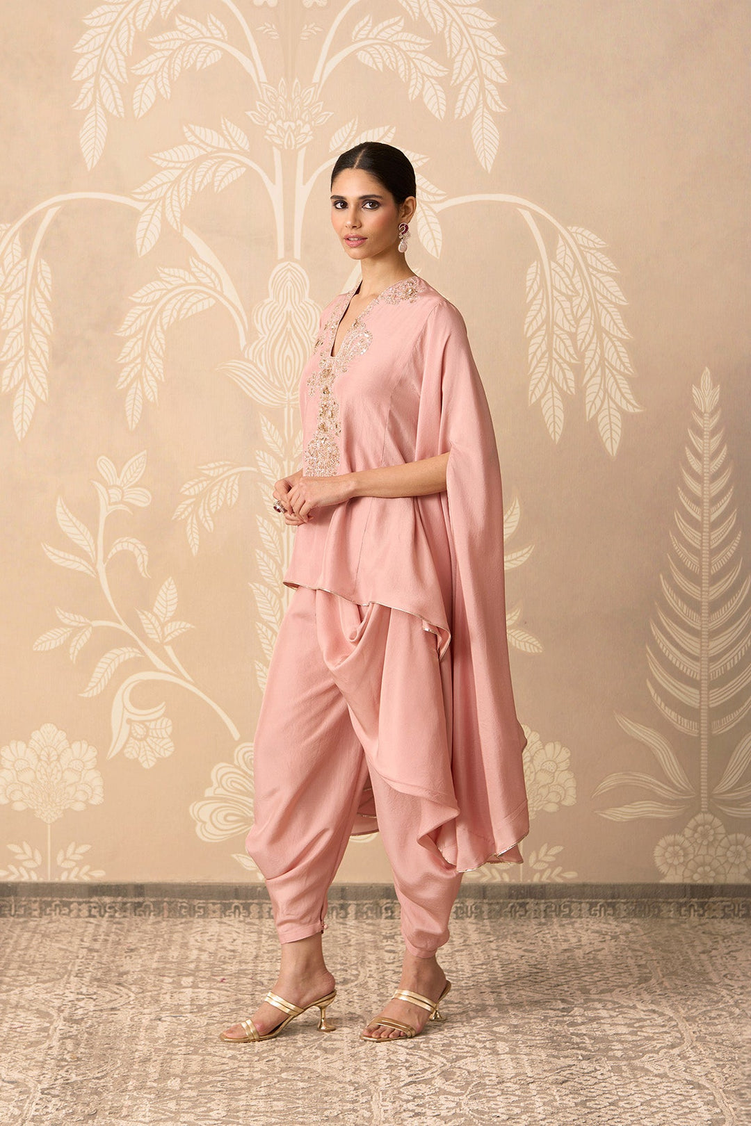 Mehraab Cape Set-RTS