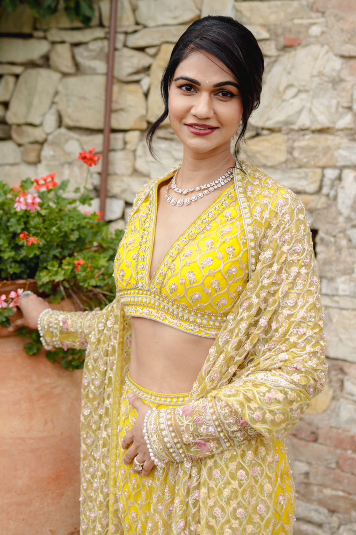 sneha modern dress Sneha Actress photo,image,pics and stills