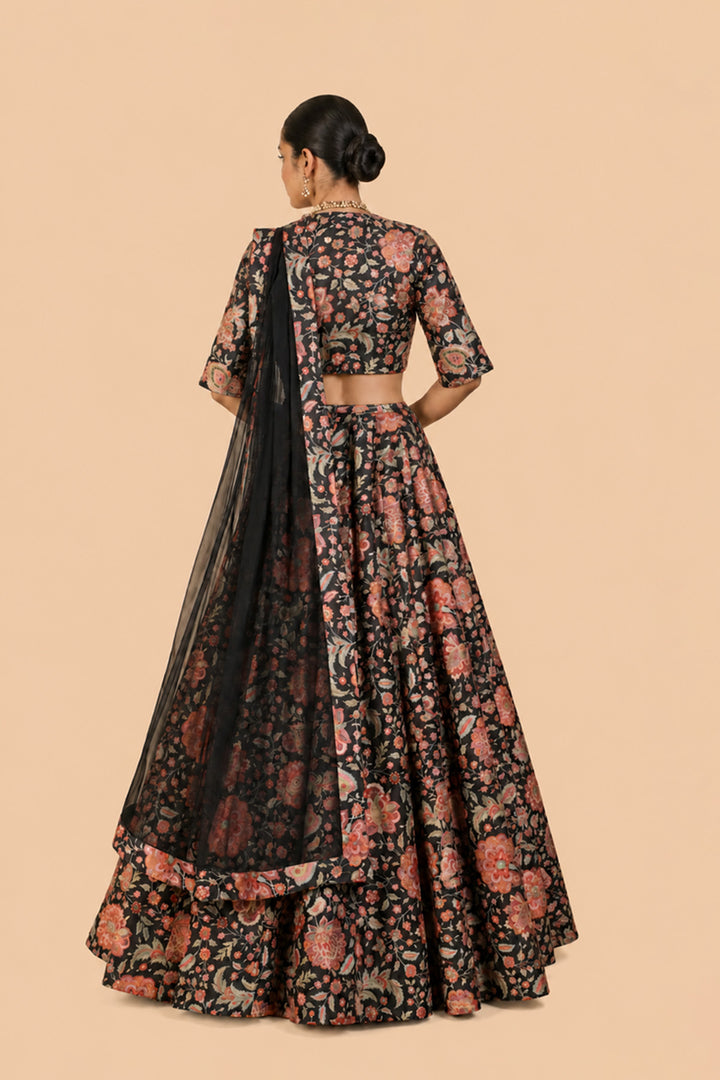 Raatrani LEHENGA SET