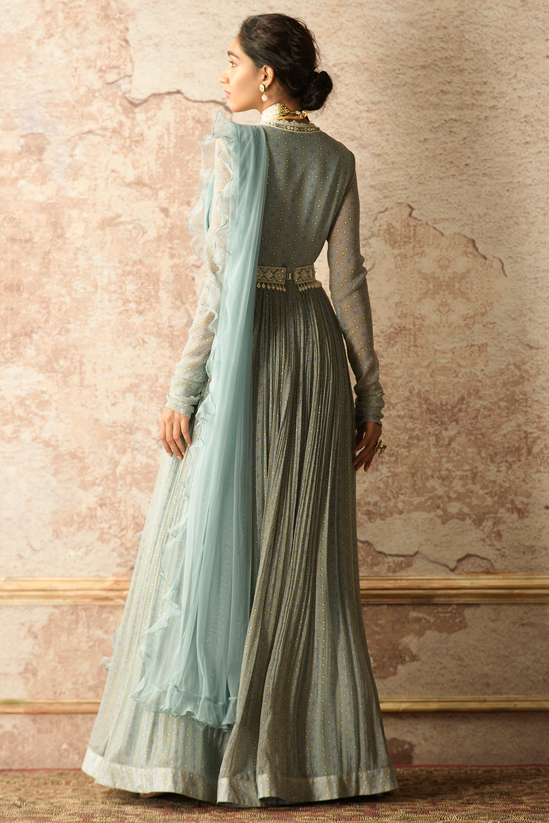Athiya Shetty In ZAHIDA