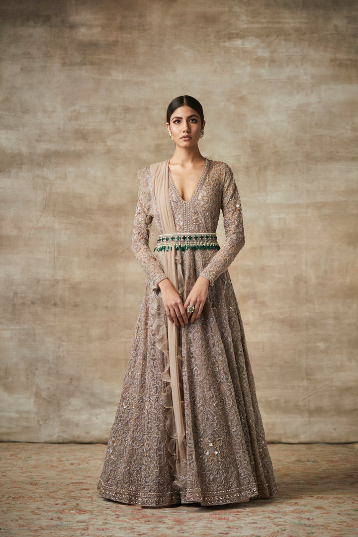 Huma Qureshi in Raine