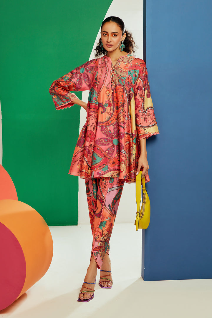 RIDHI_MEHRA_Multicoloured printed chanderi flared short kurta with tulip pants.