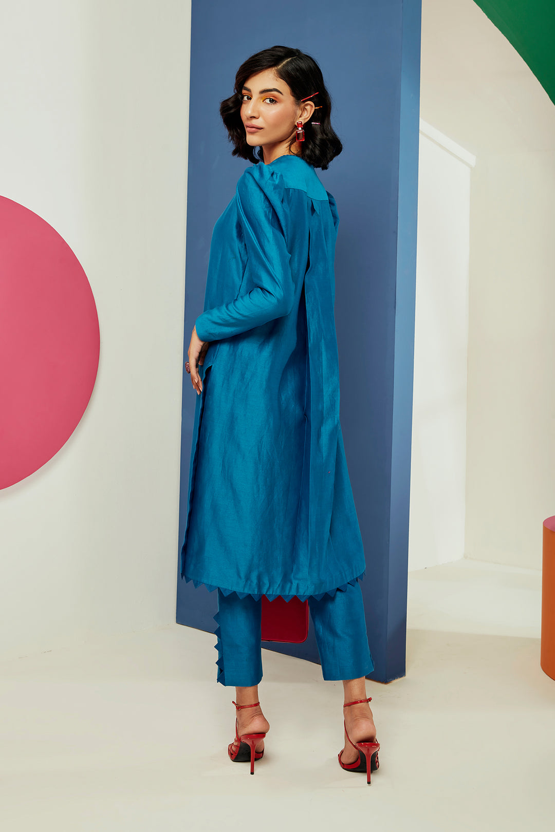 Ridhi-Mehra-Light Blue chanderi straight long kurta with puff sleeves paired with pants
